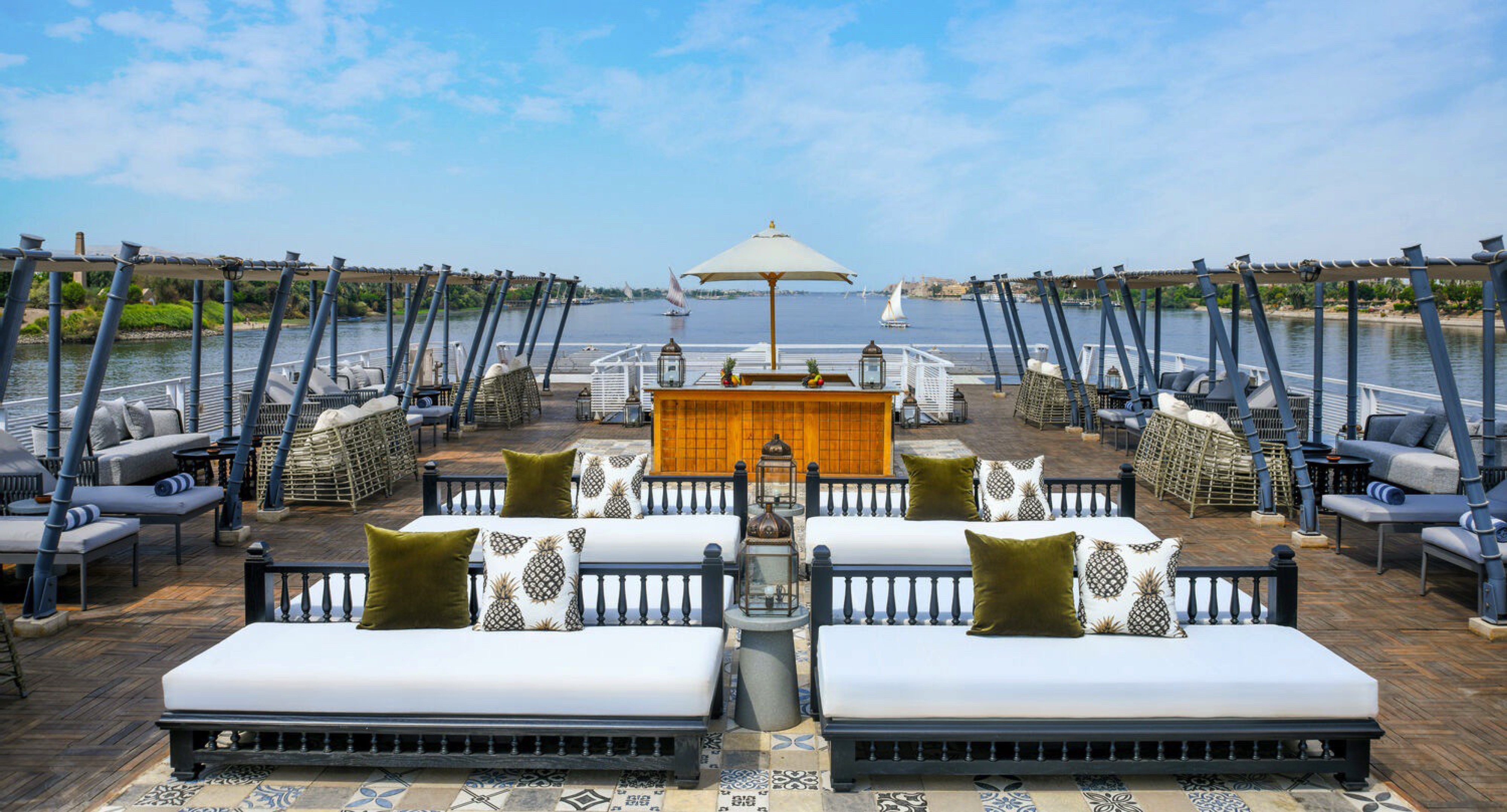 MS Movenpick Darakum - Sun Decks